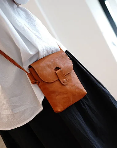 Classic Brown Leather Small Phone Shoulder Bag Women Vertical Crossbody Bag for Women