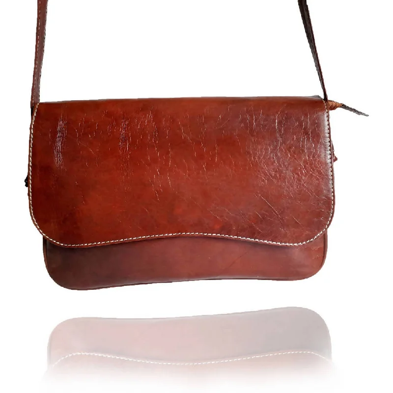 Leather shoulder bag for women