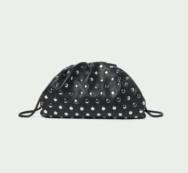 Bailey Dome Clutch Black/Silver