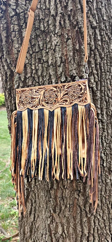 Dallas Crossbody Fringed