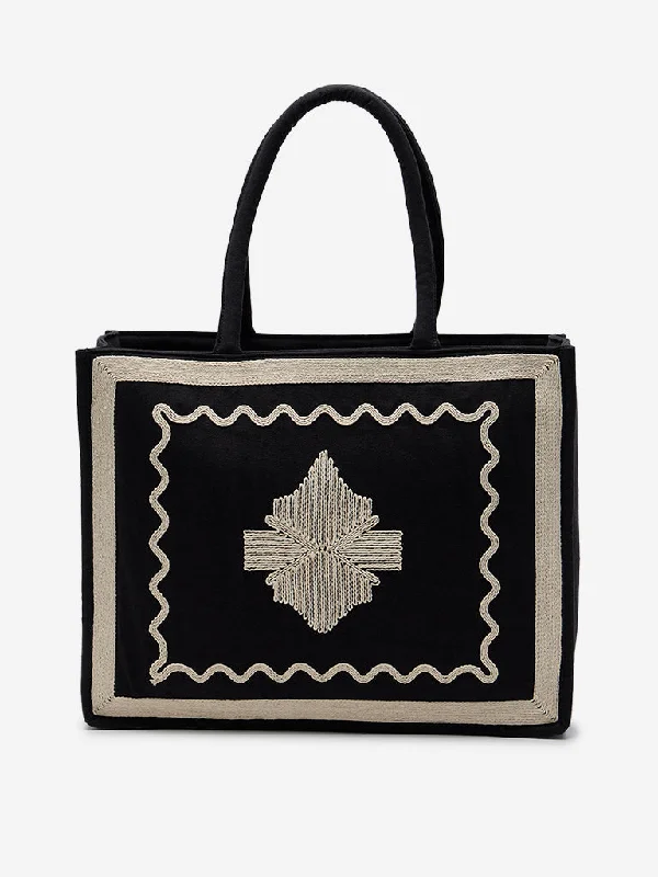 Westside Accessories Black & White Embroidered Hand Bag