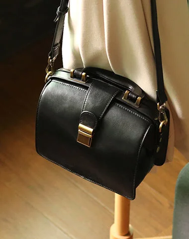 Womens Black Leather Doctor Handbag Purses Vintage Black Doctor Side Purse for Women