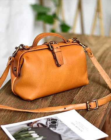 Womens Tan Leather Doctor Handbag Purses Vintage Green Doctor Side Purses for Women